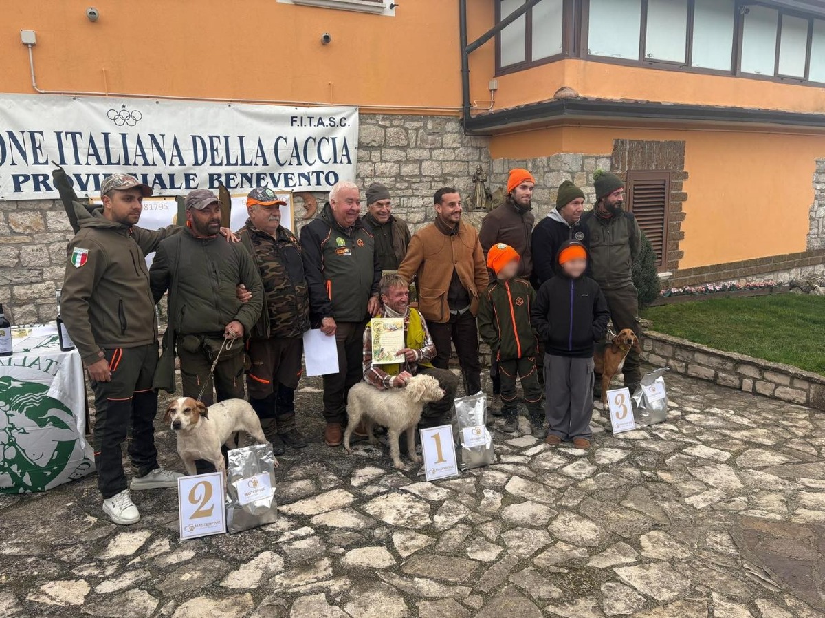 Tre podi per Roccabernarda nella 18ª Coppa Italia: il Comune applaude i suoi concittadini - 