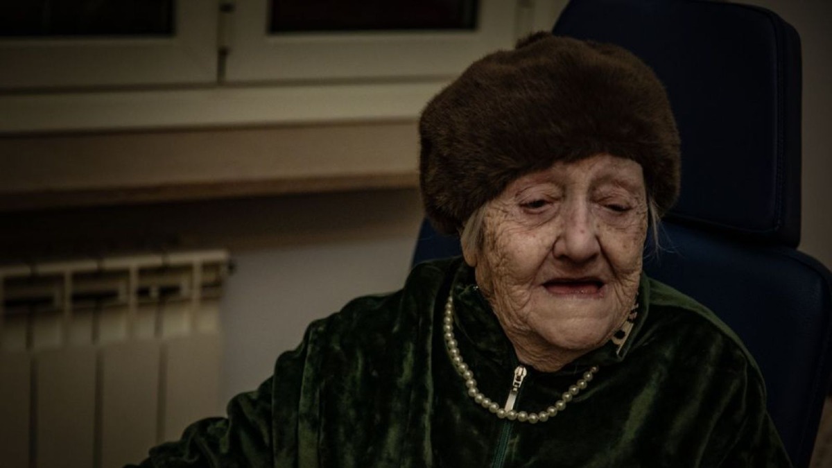 Cosenza festeggia i cento anni della signora Mafalda Corbelli - 