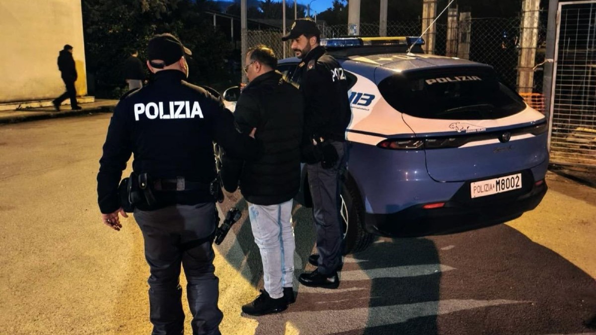 Contrasto all’immigrazione irregolare: quattro espulsioni in una settimana a Catanzaro - 