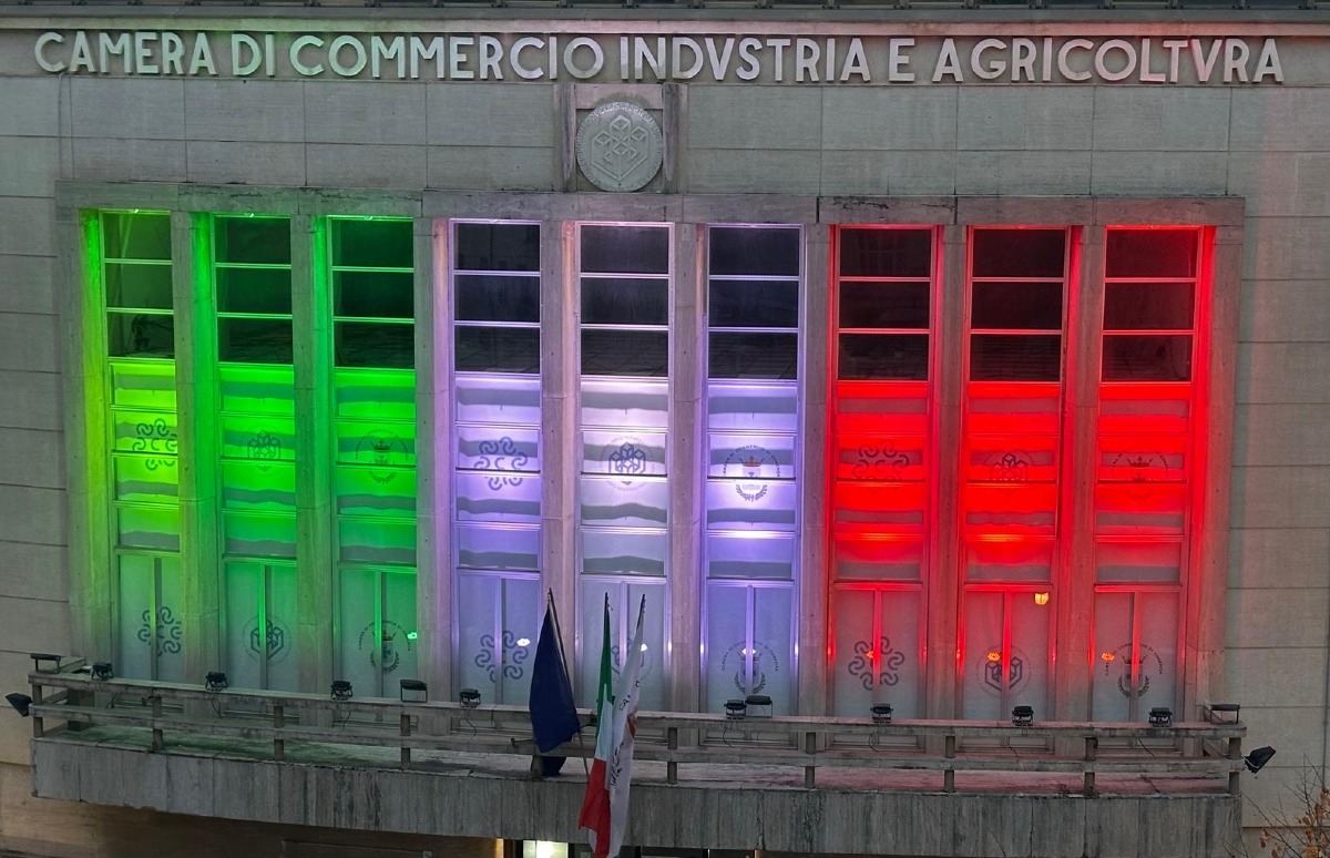 Cosenza, Camera di Commercio: nuovi bandi, 23 mln per imprese e aspiranti imprenditori - 