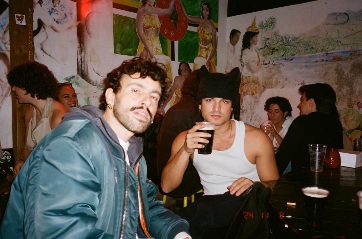 Leo Gassmann e Aiello all’Ariston: duetto  su Riccardo Cocciante - 