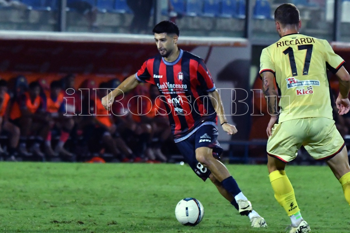 Calciomercato | Crotone, Stronati in uscita: c'è il Cittadella - 