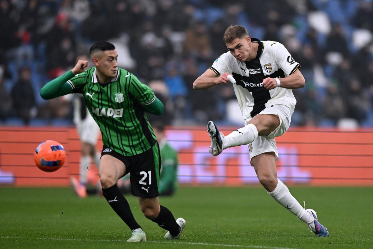 Thorstvedt e Pellegrino, finisce 1-1 il derby Sassuolo-Parma - 