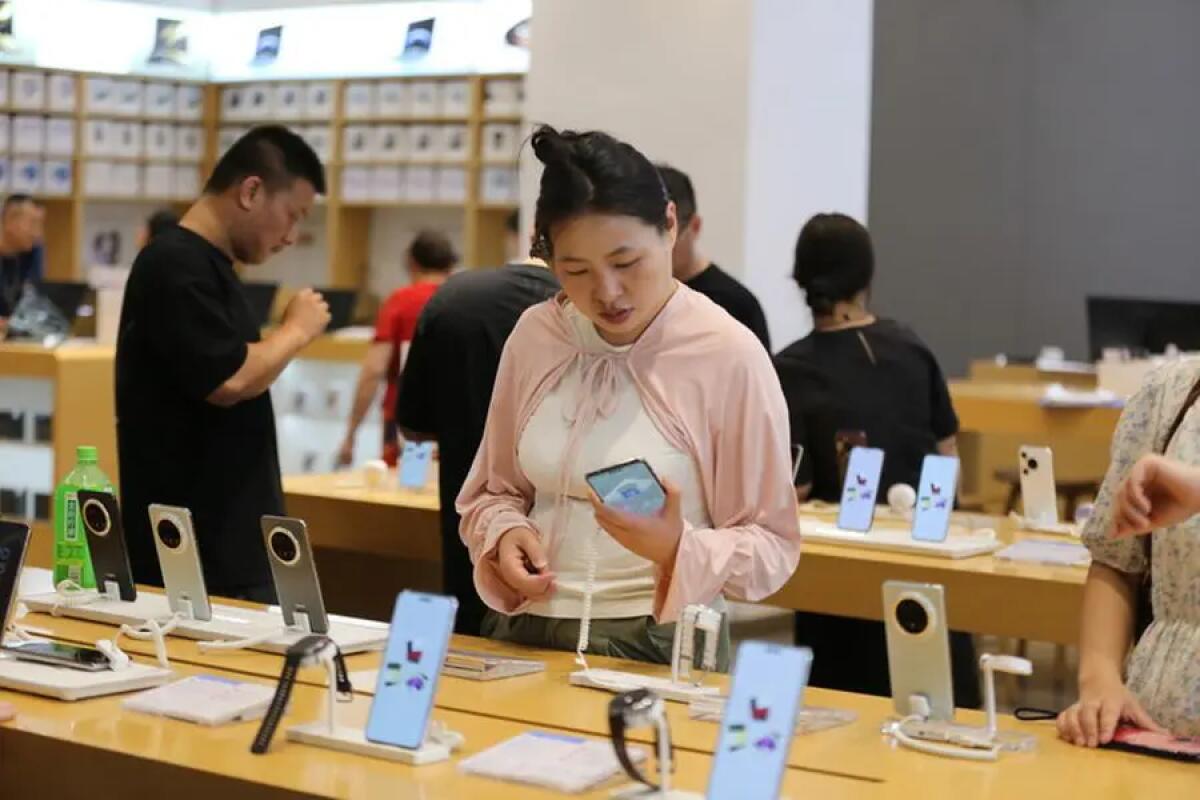 Cina, vendite beni di consumo con programma trade-in a 2.600 mld yuan nel 2025 - 