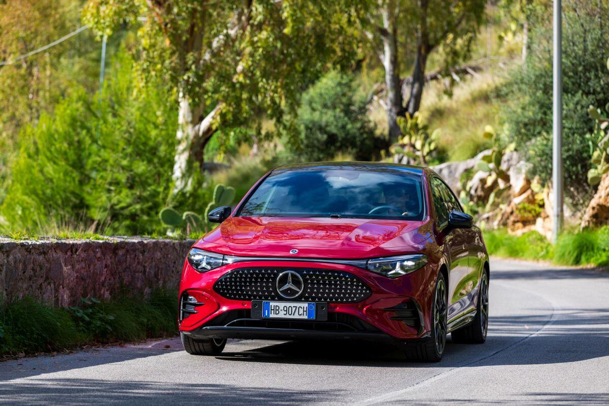 Mercedes-Benz CLA, l’elettrica che ridefinisce l’intelligenza su quattro ruote - 
