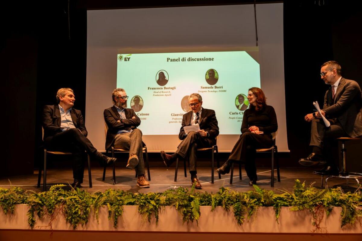 IA per studiare Sofocle, a Roma la prima sperimentazione EY-Istituto Santa Maria - 