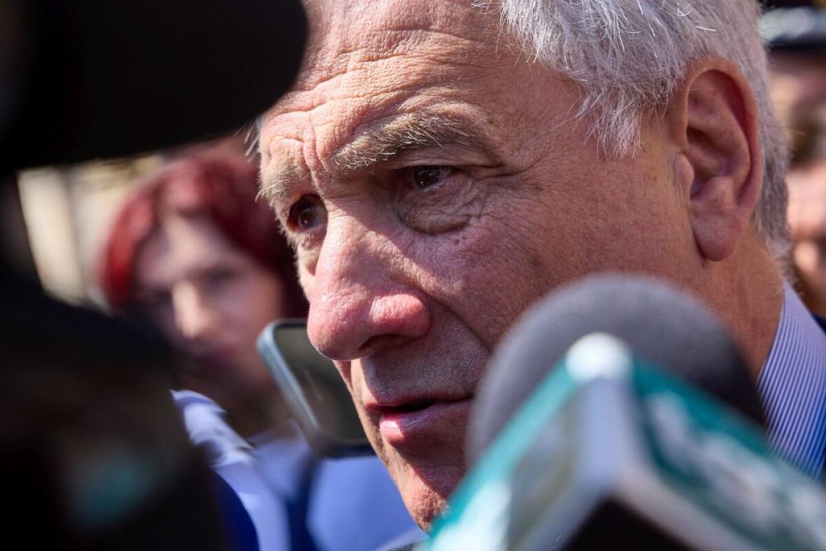 Tajani fa convocare ambasciatore Israele per i 2 carabinieri fermati dai coloni - 