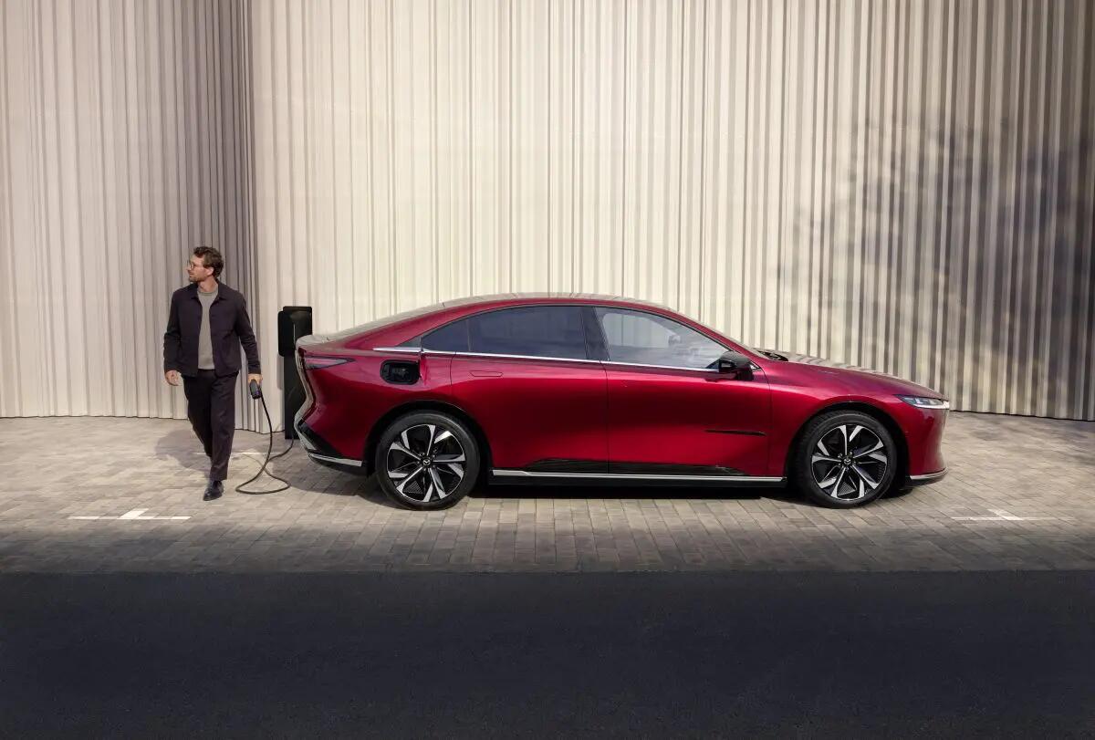 Mazda celebra il futuro con il power bonus sulla 6e - 