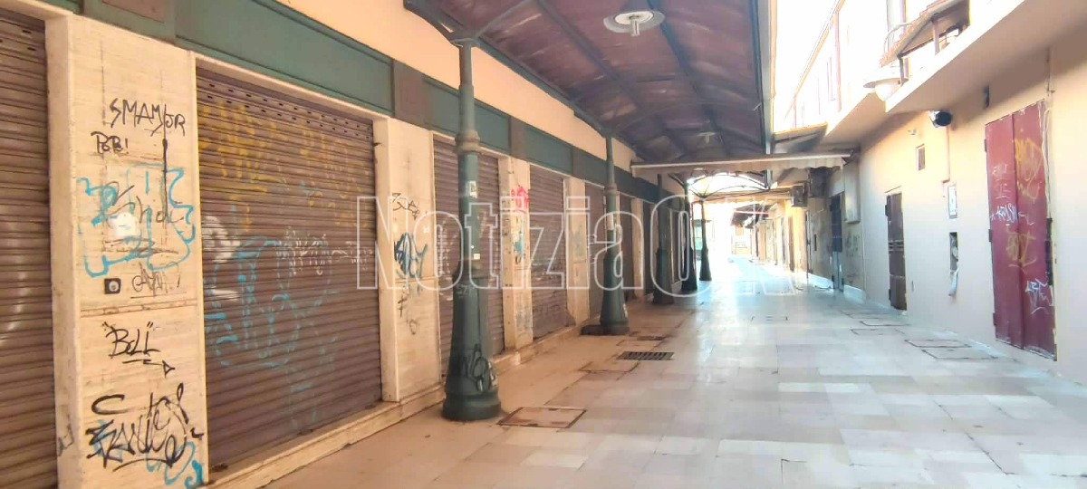 Crotone - Piazza Mercato - (Redazione - 12.1.2026) 7