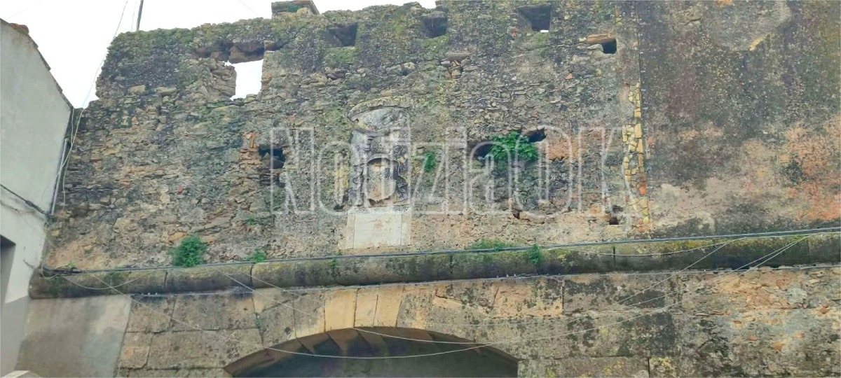 Isola di Capo Rizzuto - Danni Ciclone Harry - Porta di Terra e Orologio - Redazione - 30.01.2026