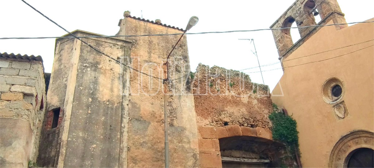 Isola di Capo Rizzuto - Danni Ciclone Harry - Porta di Terra e Orologio - Redazione - 30.01.2026