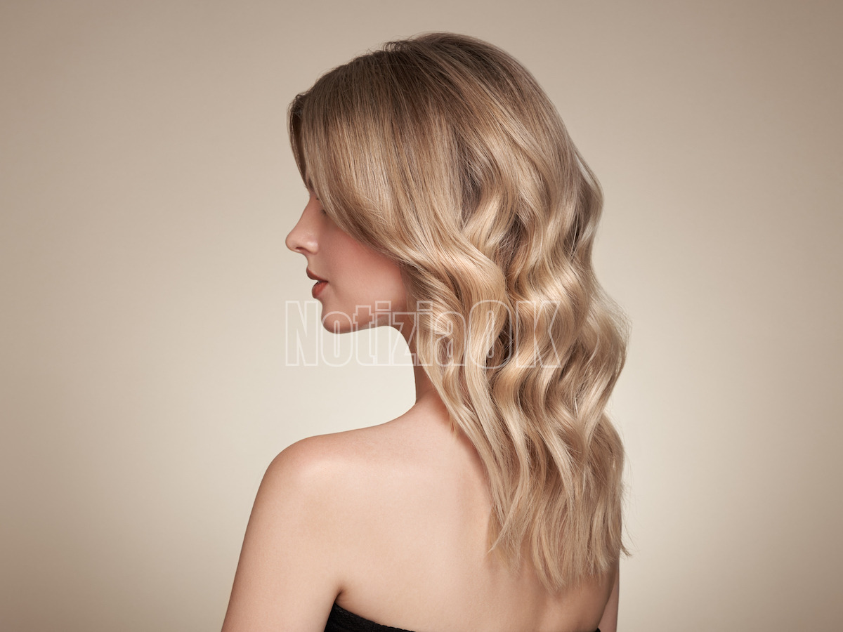 Lifestyle - Il rosmarino aiuta i capelli a sconfiggere l'umidità - 