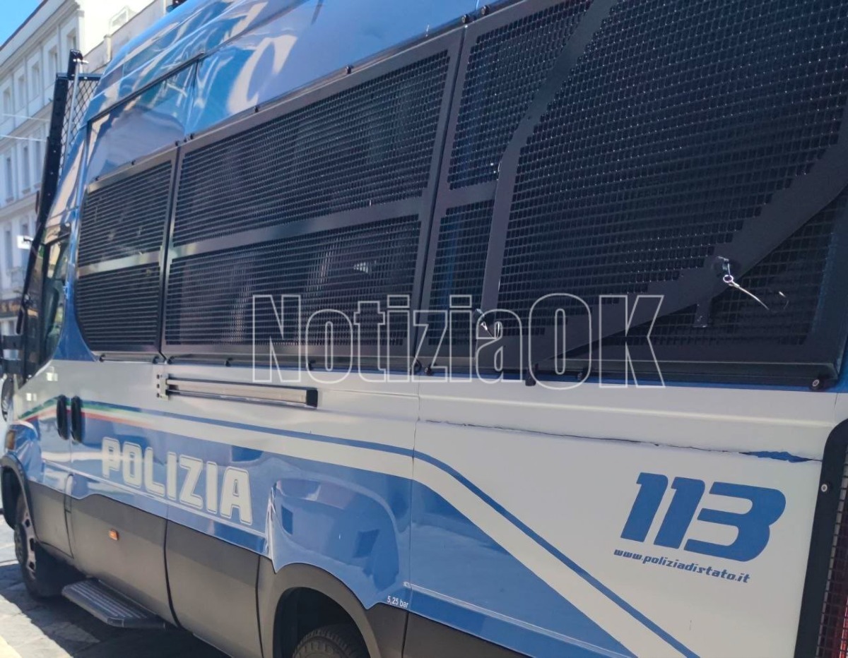 Aggressioni a caso a Cosenza, identificato il responsabile: caccia all’uomo - 