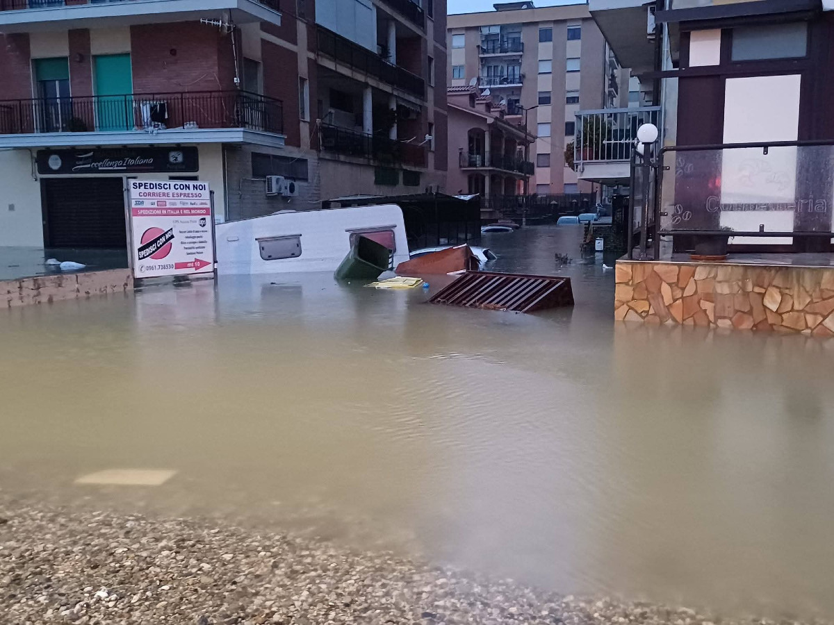 Confimprenditori chiede al governo un reddito di dignità per chi perde l’attività a causa del maltempo - 