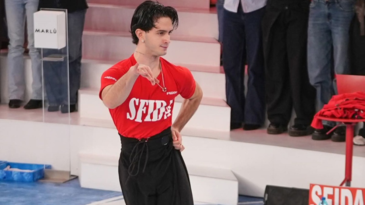 Antonio Stillante conquista Amici: Castrovillari in festa per il talentuoso concittadino - 