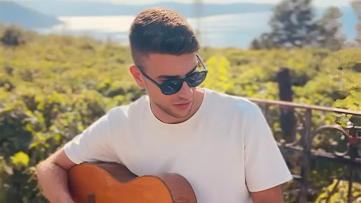 Mario Calarco lancia “Ali” con l’inedito “La Tua Luce” feat. Gruppo Oratorio S. Carlo Acutis - 