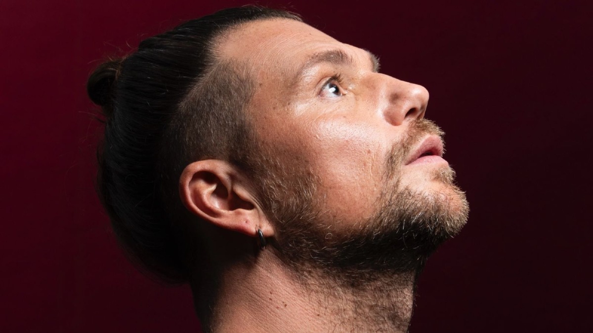 Enrico Nigiotti a Sanremo con "Ogni volta che non so volare", nuovo disco a marzo - 