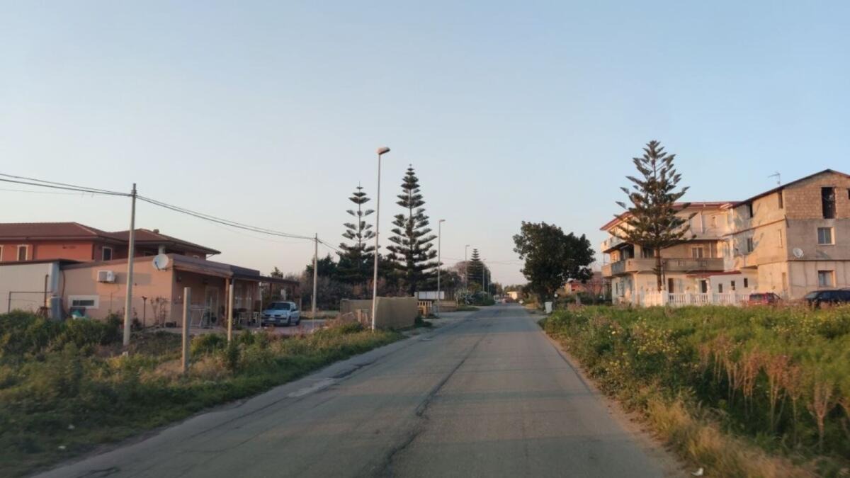 Isola di Capo Rizzuto, manutenzione stradale: l'Amministrazione risponde alle critiche