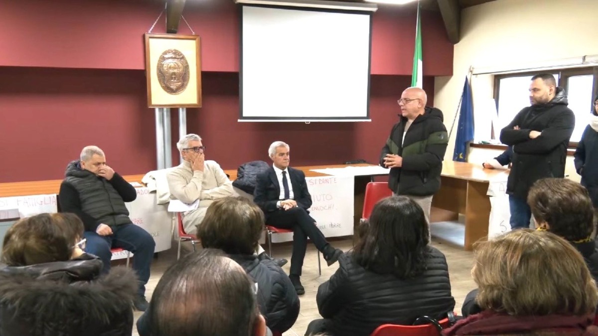 Longobucco, De Salazar: «Sanità non è solo ambulanza, serve un sistema vero» - 