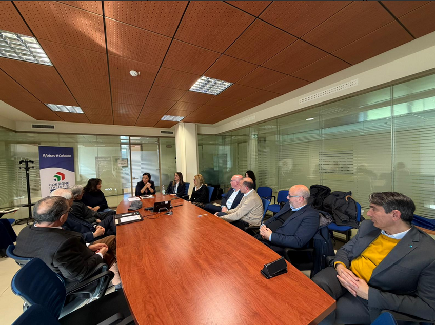 Calabria, nuovo dialogo tra Regione e sindacati: riparte il confronto sul futuro della scuola - 