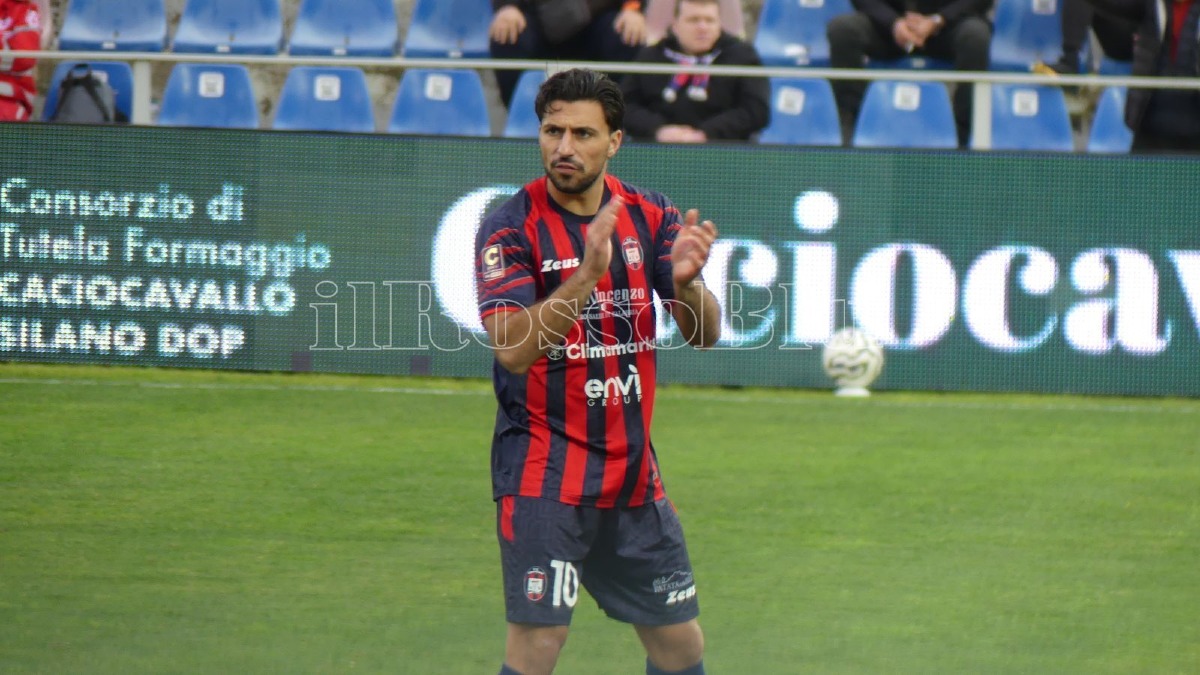 Serie C | Crotone, parla Musso: "Crotone opportunità, mi piace giocare con e per la squadra" - Foto: Redazione