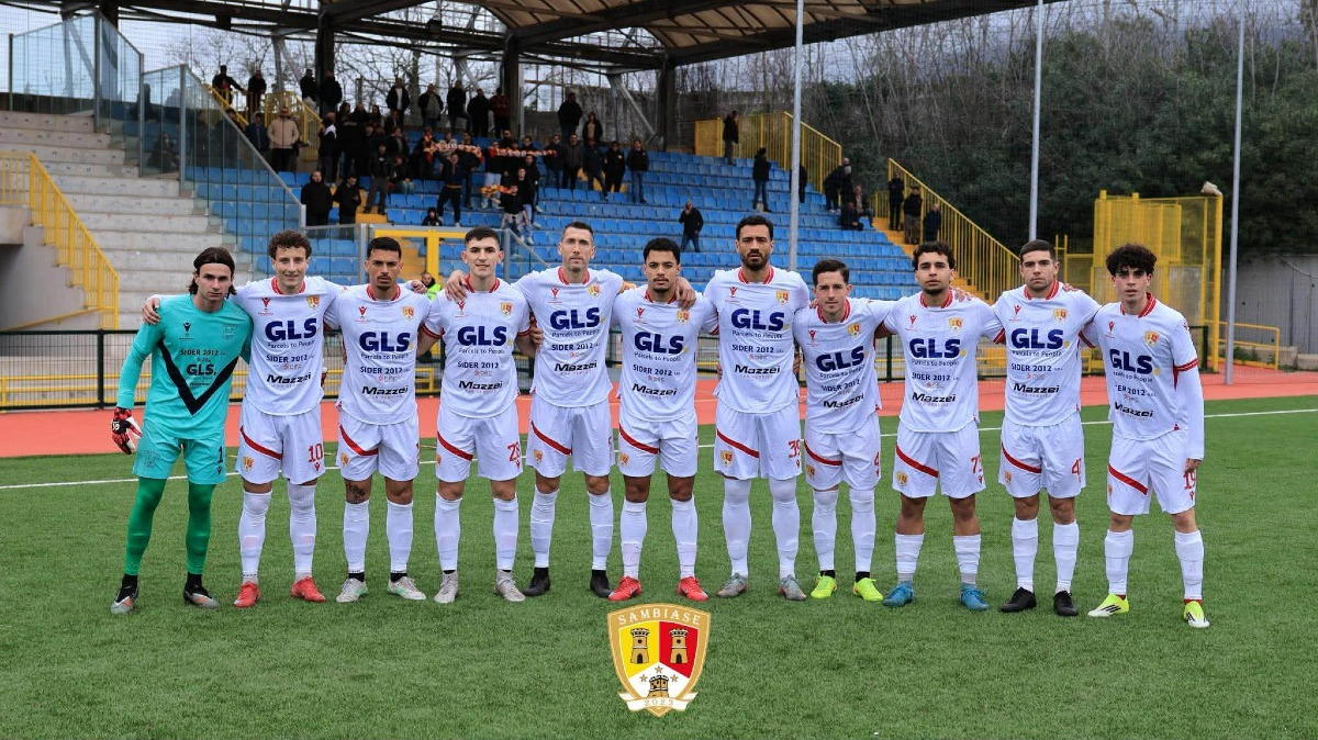 Sambiase sconfitto nel finale a Torre Annunziata: decisive le espulsioni e il gol di Guida - 