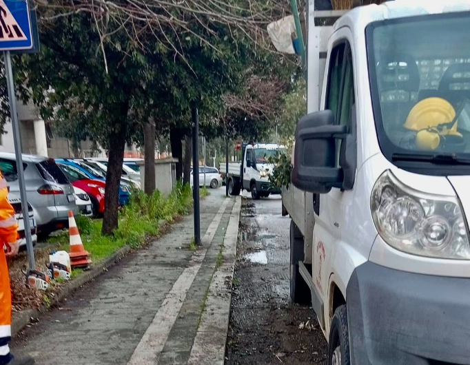 Rende, prosegue il piano settimanale di manutenzione nei quartieri - 