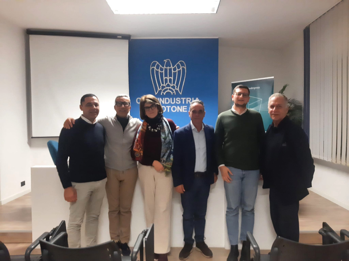 Crotone - Confindustria incontra la consigliera Barbuto. Dialogo su priorità e sviluppo - 