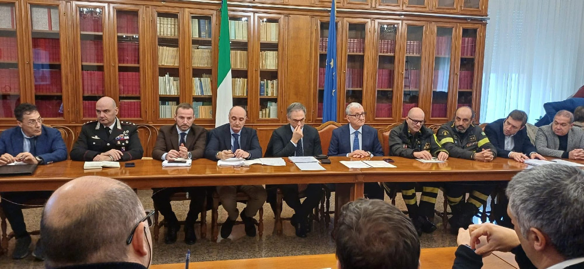 Movida sicura a Catanzaro: discoteca sospesa per lavoro nero e violazioni - 