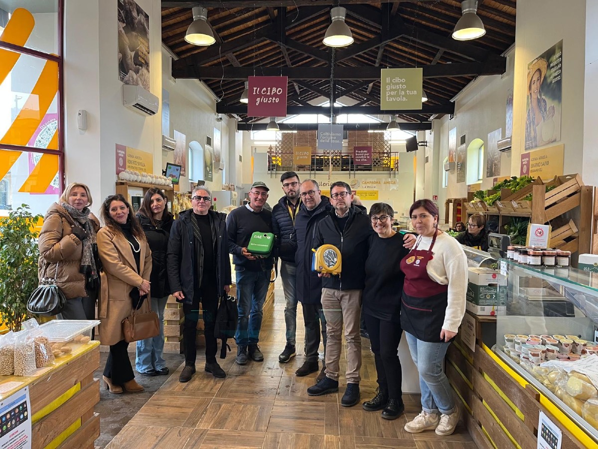 Campagna Amica di Cosenza diventa cardioprotetta: EBAT dona un defibrillatore - 