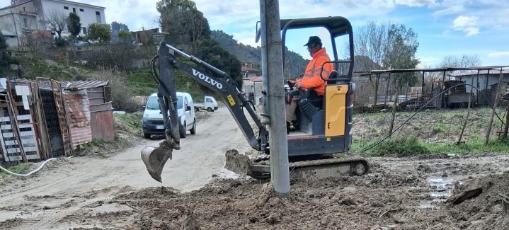 Roccabernarda, risolto il problema alla rete idrica in zona Fiere - 