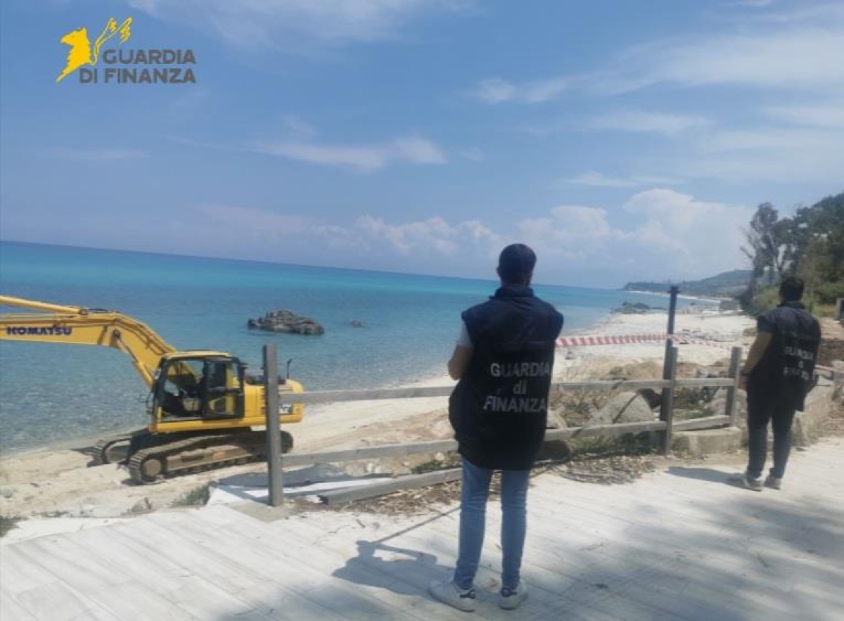 IMU evasa sul demanio marittimo, recuperati oltre 300mila euro sul Tirreno - 