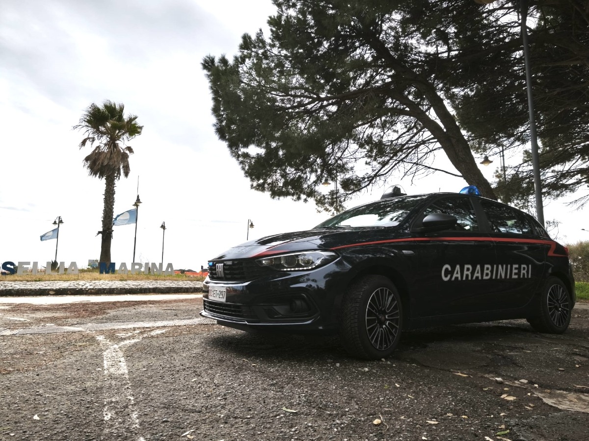 Carabinieri arrestano 35enne a Sellia Marina per violazione sorveglianza speciale - 