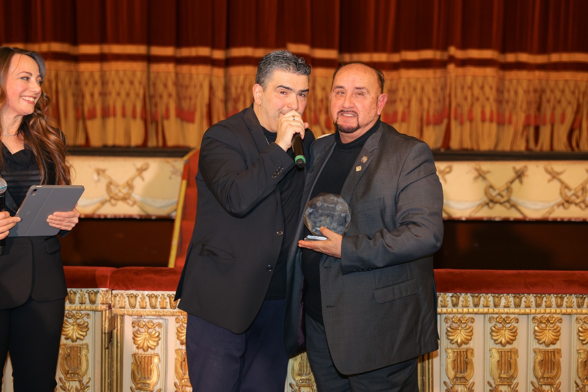 Cosenza, al Teatro Rendano consegnato il Premio Itaca al Lions Club Maida Feudo - Foto: Uff. Stampa Lions Club Maida Feudo 