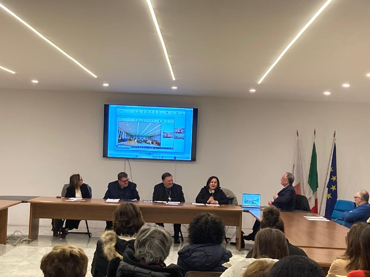 Soverato, educazione e speranza al centro di un convegno - Foto: Arcidiocesi di Catanzaro-Squillace 
