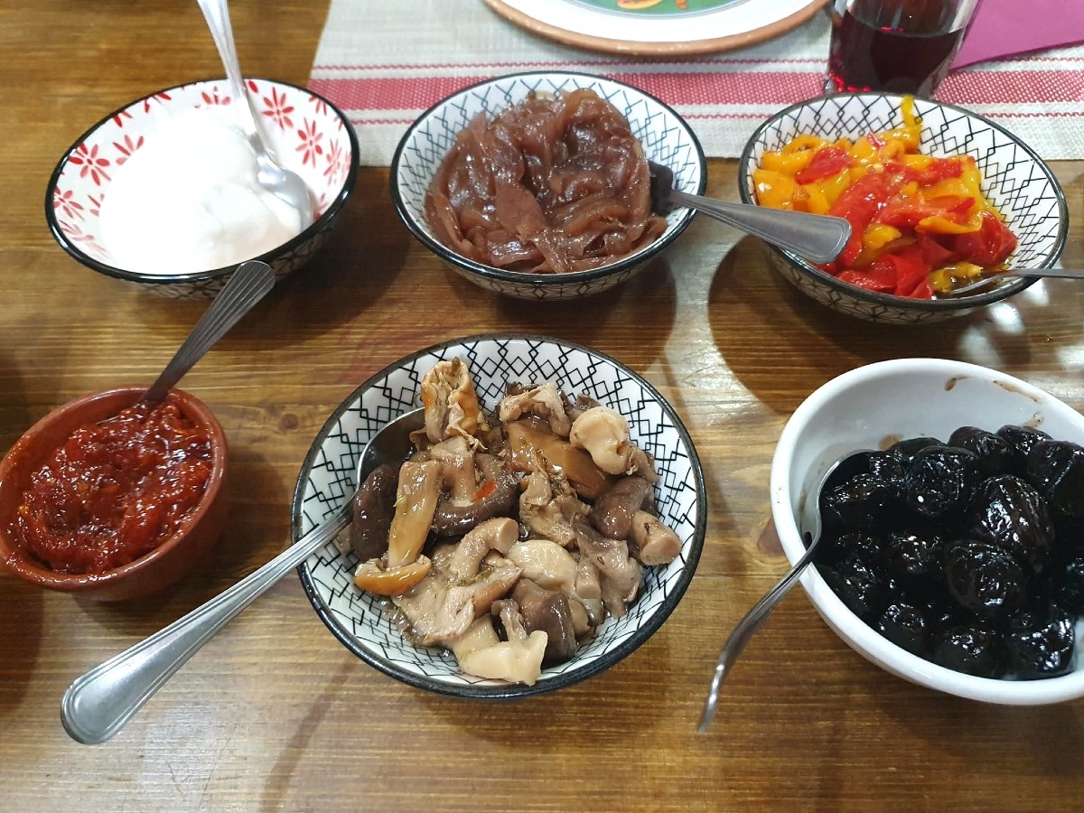 Le vie del gusto... A Camigliatello Silano l’antipasto che scalda il cuore - 