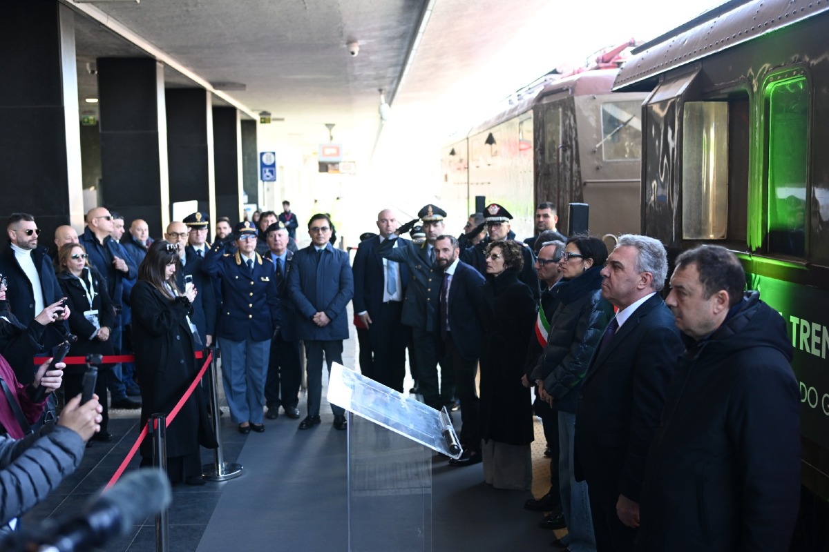 A Reggio Calabria il "Treno del ricordo" per le vittime delle Foibe e dell'esodo Giuliano-Dalmata - Foto: Uff. Stampa Ferrovie dello Stato
