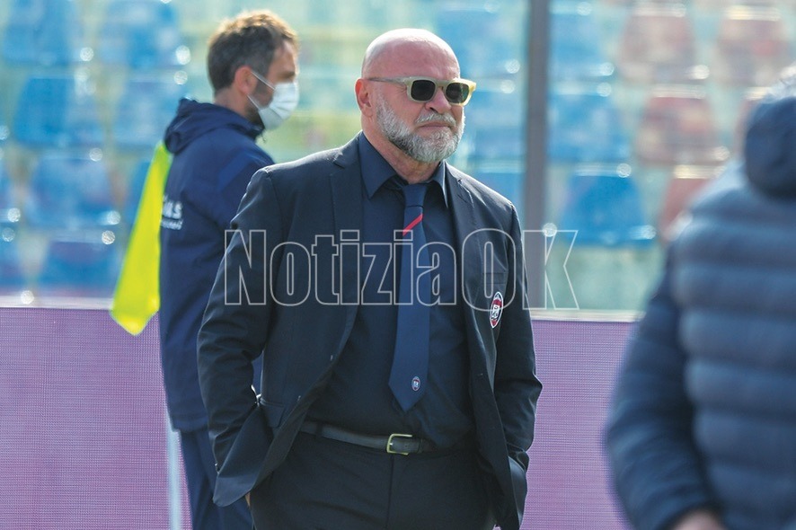 Serie C, l'ex Cosmi riparte dalla Salernitana e sarà avversario del Crotone all'Ezio Scida - Foto: Redazione