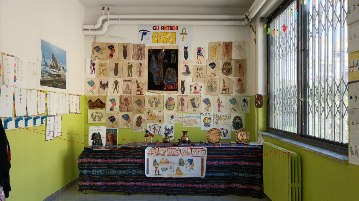 Lamezia Terme - La storia in una mostra - Foto: Ufficio stampa Istituto Comprensivo Gatti-Manzoni-Augruso 