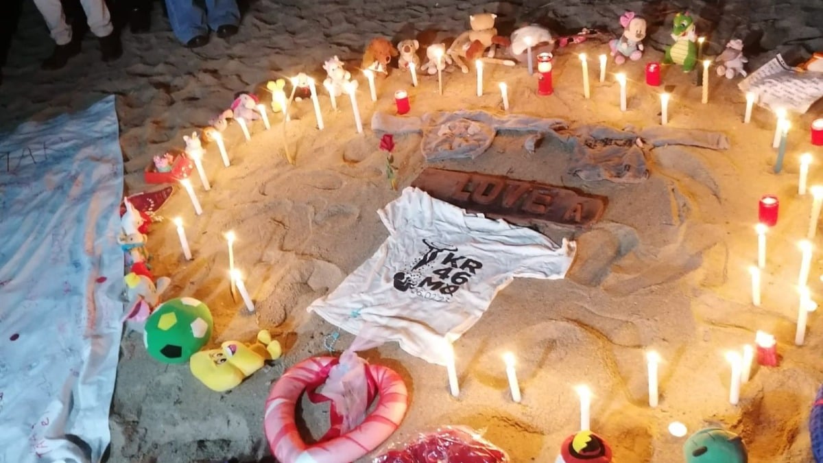 «Non lo chiamiamo incidente, ma crimine umano»: veglia all’alba a Steccato - Foto: Redazione 