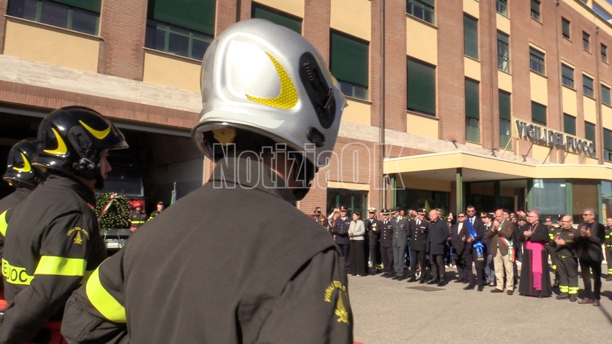 (VIDEO) Vigili del Fuoco, a Crotone festa per l’87° anniversario del Corpo - Foto: Redazione 