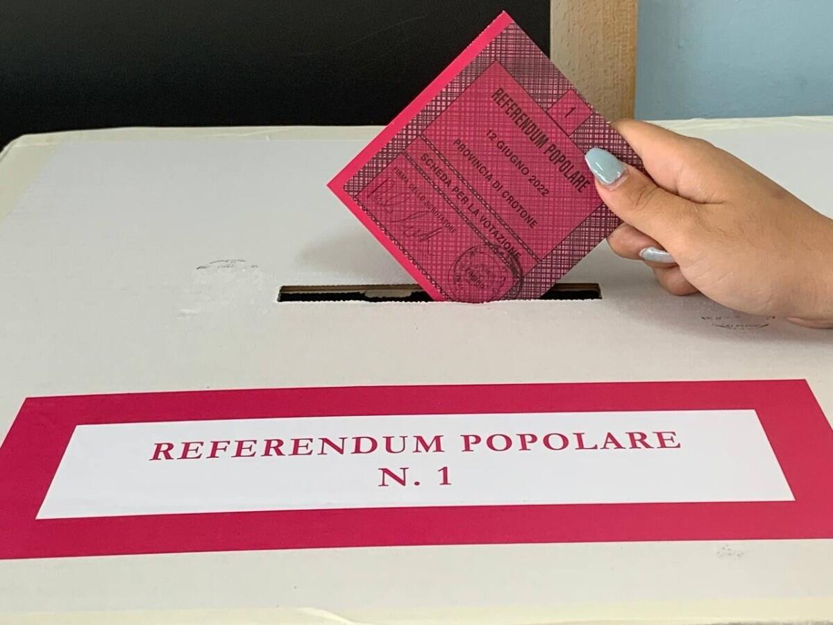 Referendum 22-23 marzo 2026, Prefettura di Crotone: regole per parità di accesso ai media - 