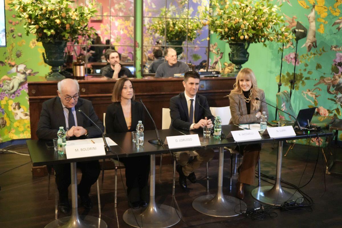 Tumori, via libera al pembrolizumab per 3 nuove indicazioni terapeutiche - 