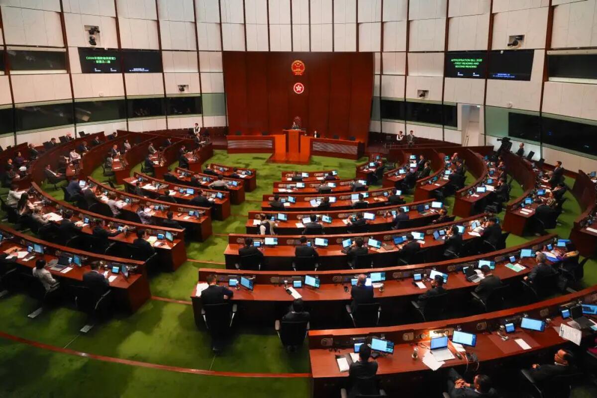 Hong Kong, la crescita fa leva su innovazione e mercato finanziario solido - 