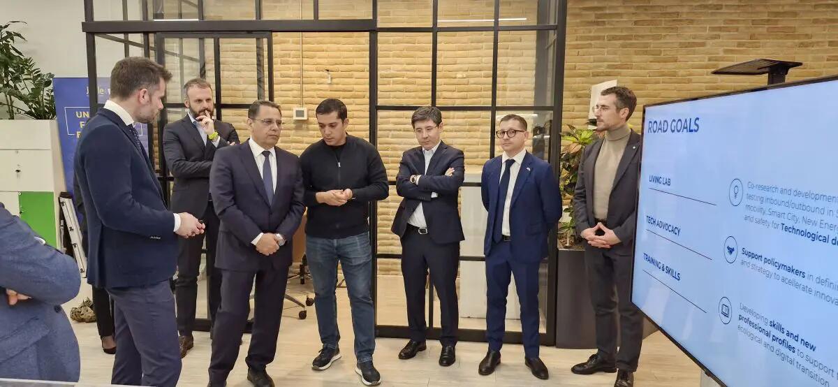 ROAD, ministro uzbeko visita il polo dell’innovazione di Ostiense - 