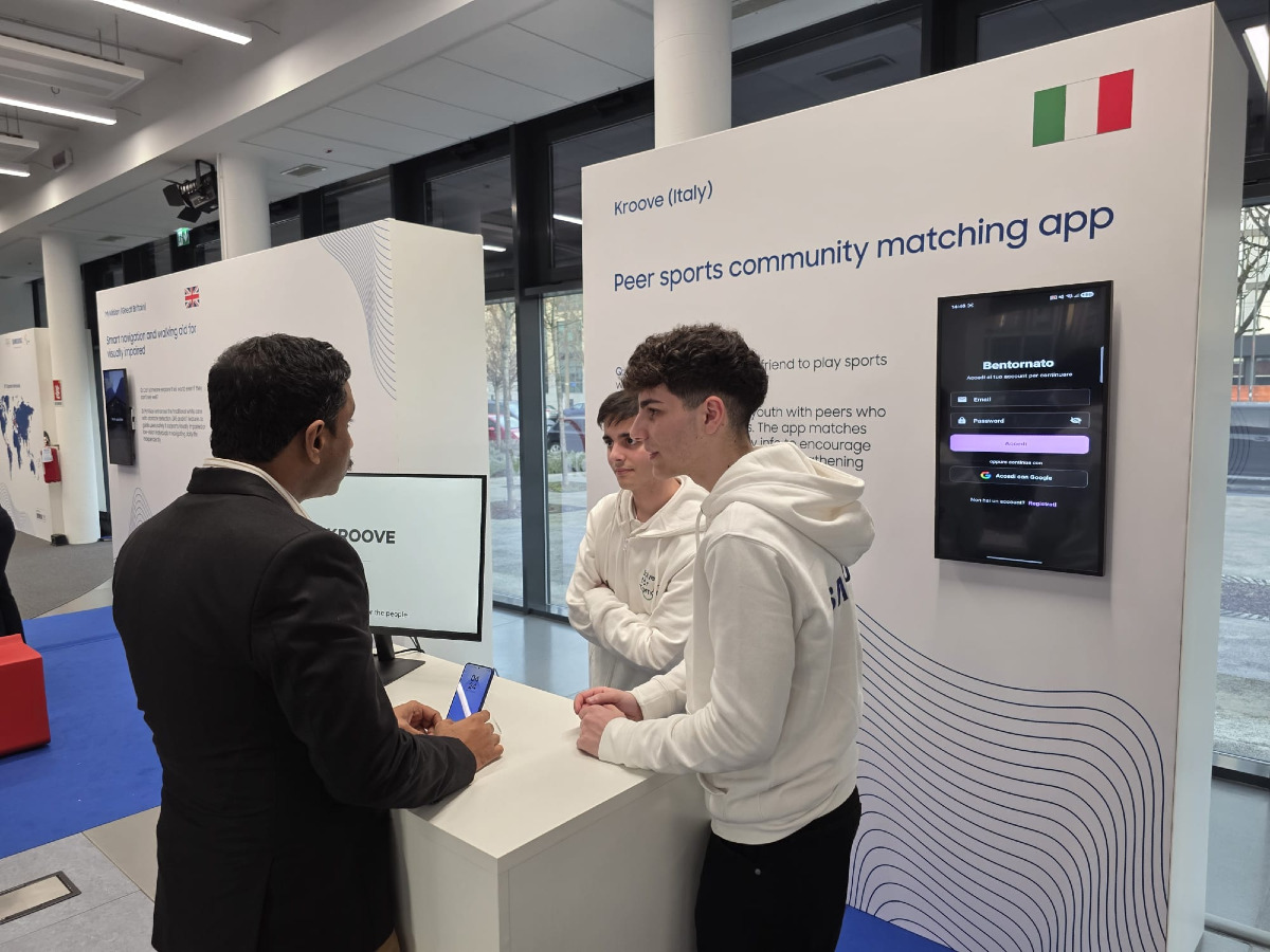 Studenti del Donegani Presentano Kroove alle Olimpiadi (Donegani 11.2.2026) 8