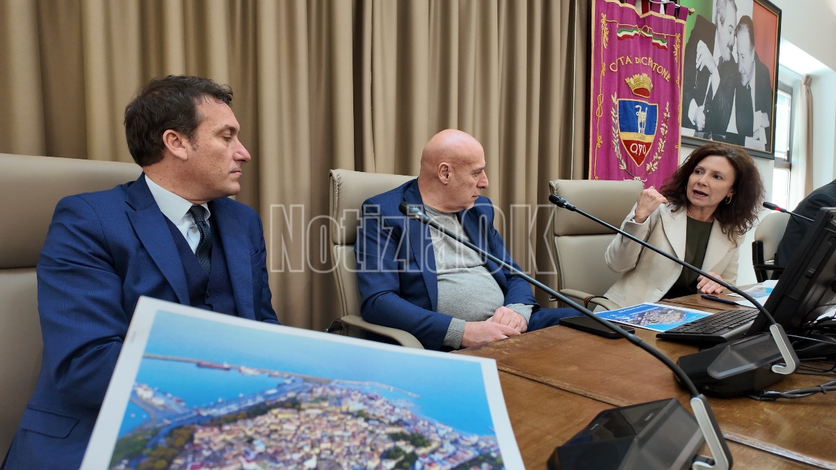 Conferenza presentazione stagione crocieristica - Crotone - Redazione 12.02.2026