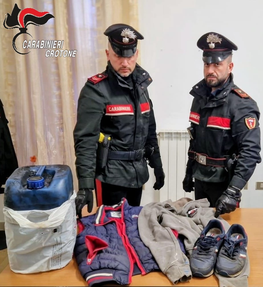 Comando dei Carabinieri di Cirò Marina - Furto 200 litri di Gasolio a Crucoli (U.S. Comando dei Carabinieri di Cirò Marina - 13.02.2026)