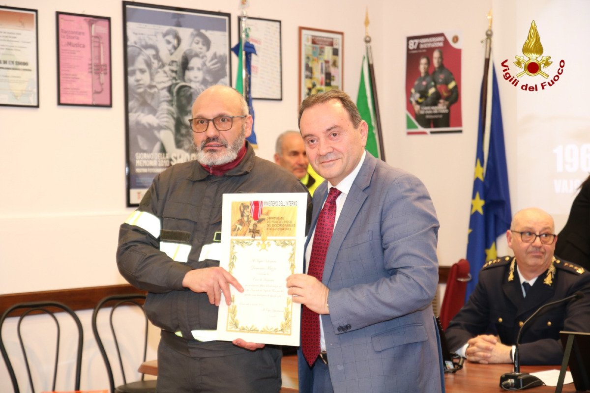 Istituzione del Corpo Nazionale dei Vigili del Fuoco (U.S. Vigili del Fuoco Catanzaro 27.2.2026) 15