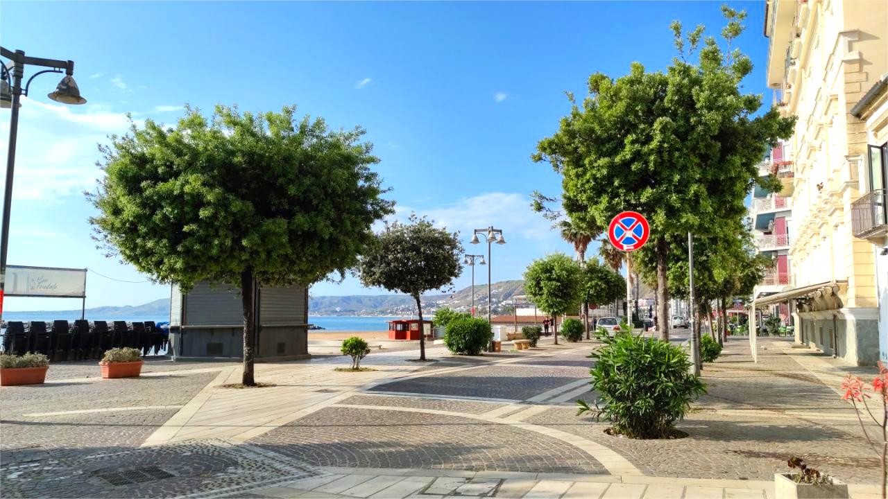 Crotone - ZTL lungomare, cambiano orari e accessi: tutte le novità dal 2 aprile - 